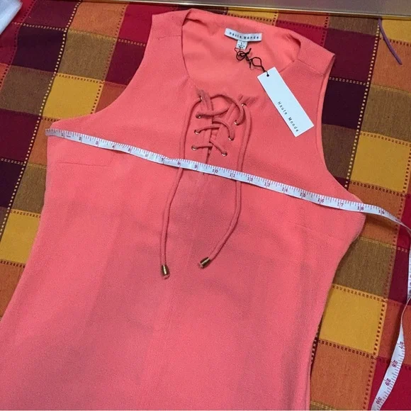 Coral Sleeveless Lace-Up dress - Picture 6 of 12